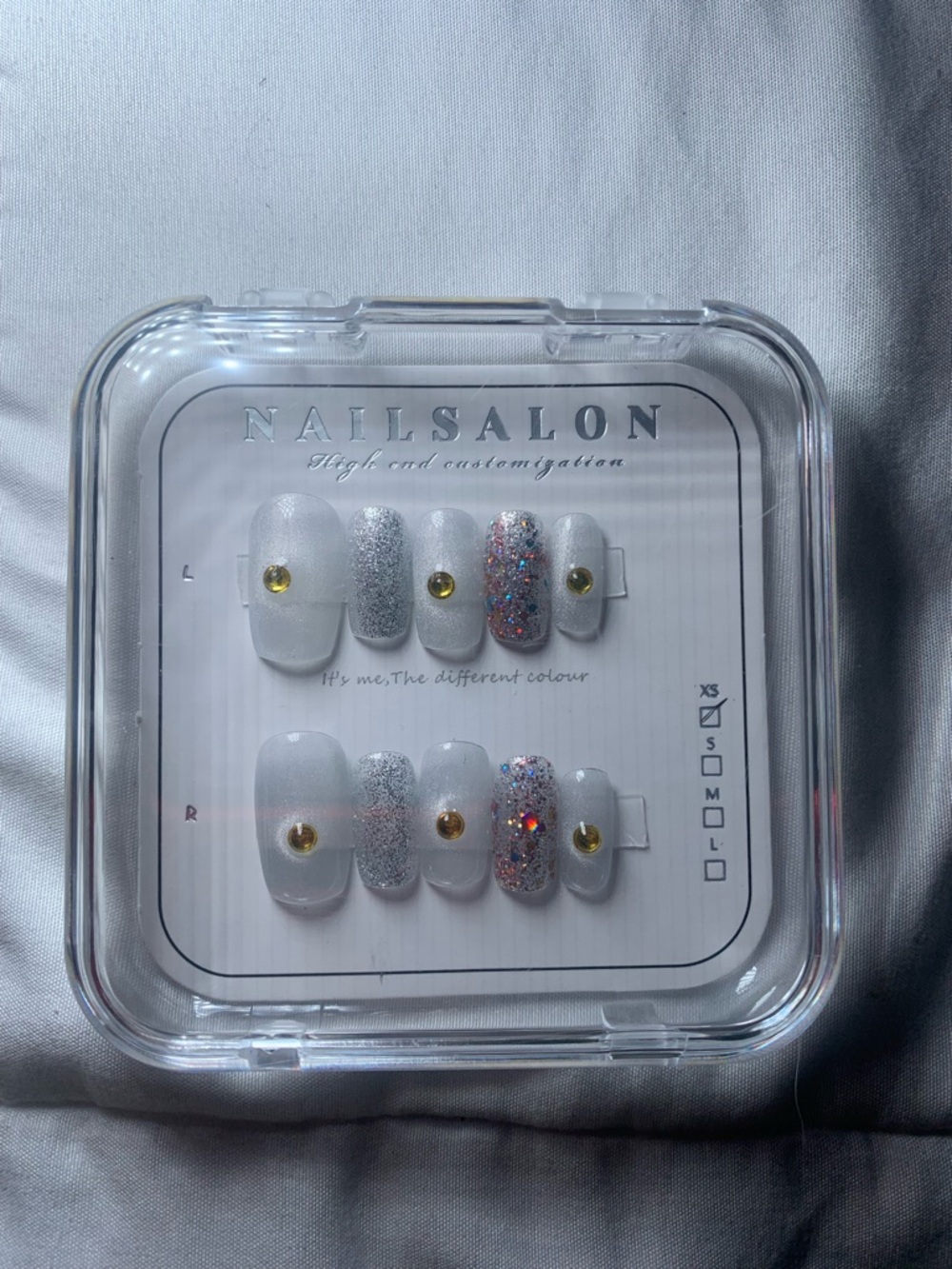 Nail Salon White & Silver Glitter Press-On Nails